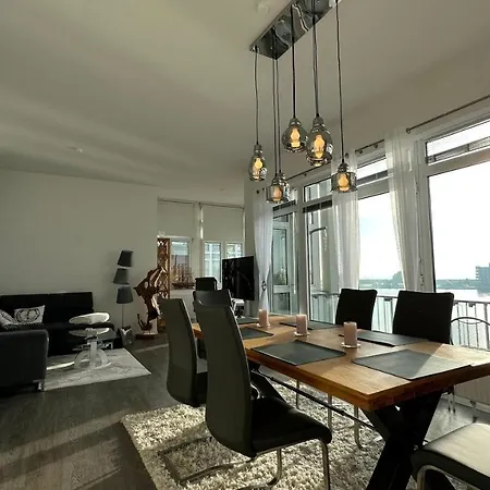 Ferienwohnung Mit Blick Aufs Meer In Wilhelmshaven Esterno foto