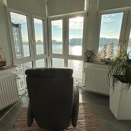 Ferienwohnung Mit Blick Aufs Meer In Wilhelmshaven Esterno foto