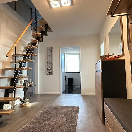 Ferienwohnung Mit Blick Aufs Meer In Wilhelmshaven Esterno foto