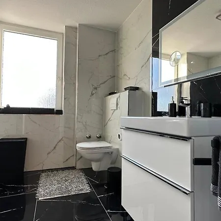 Ferienwohnung Mit Blick Aufs Meer In Wilhelmshaven Esterno foto