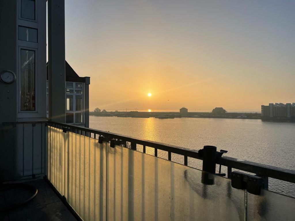 Mit Blick Aufs In *